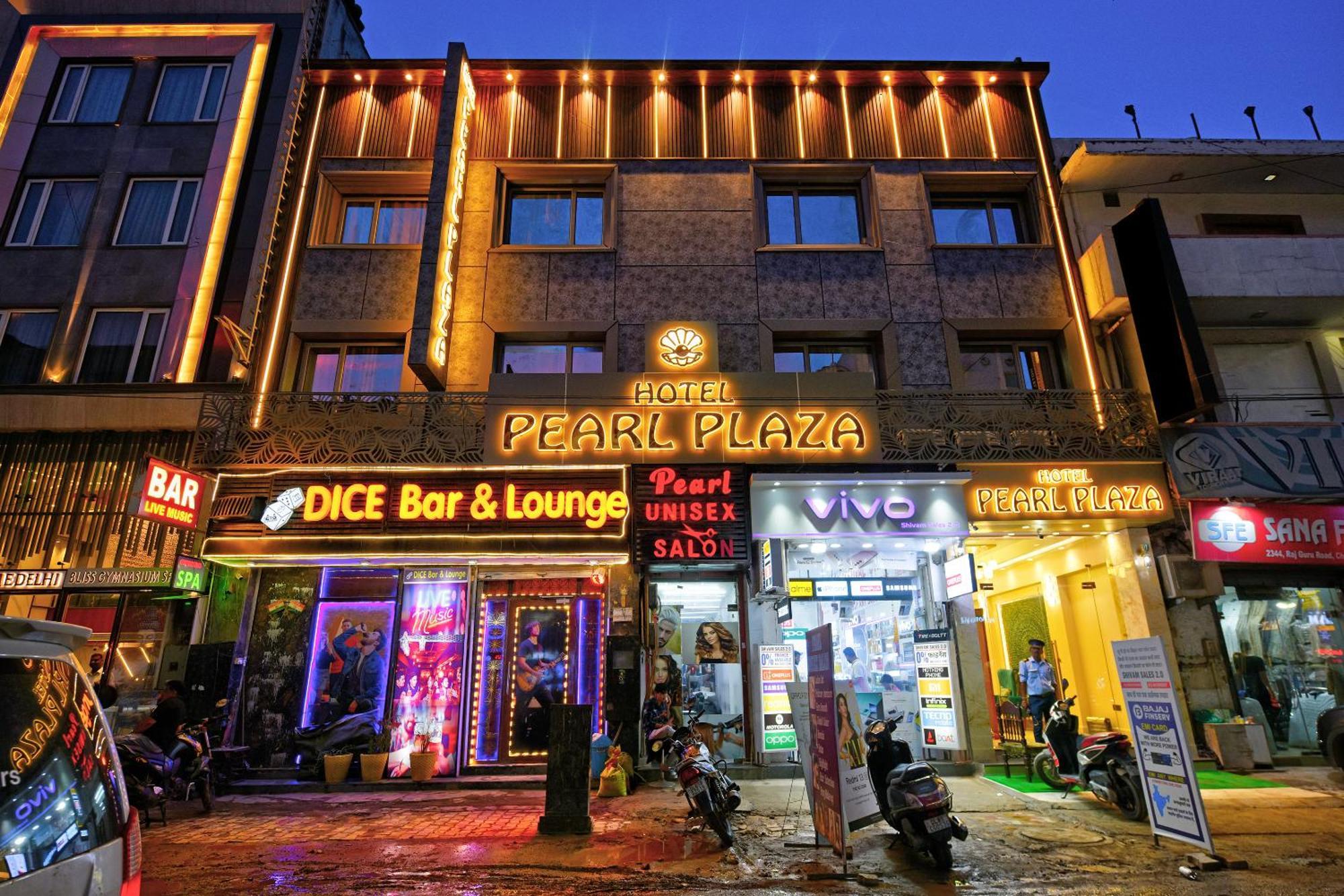 The Pearl Plaza Hotel In City Centre - Near New Delhi Railway Station エクステリア 写真