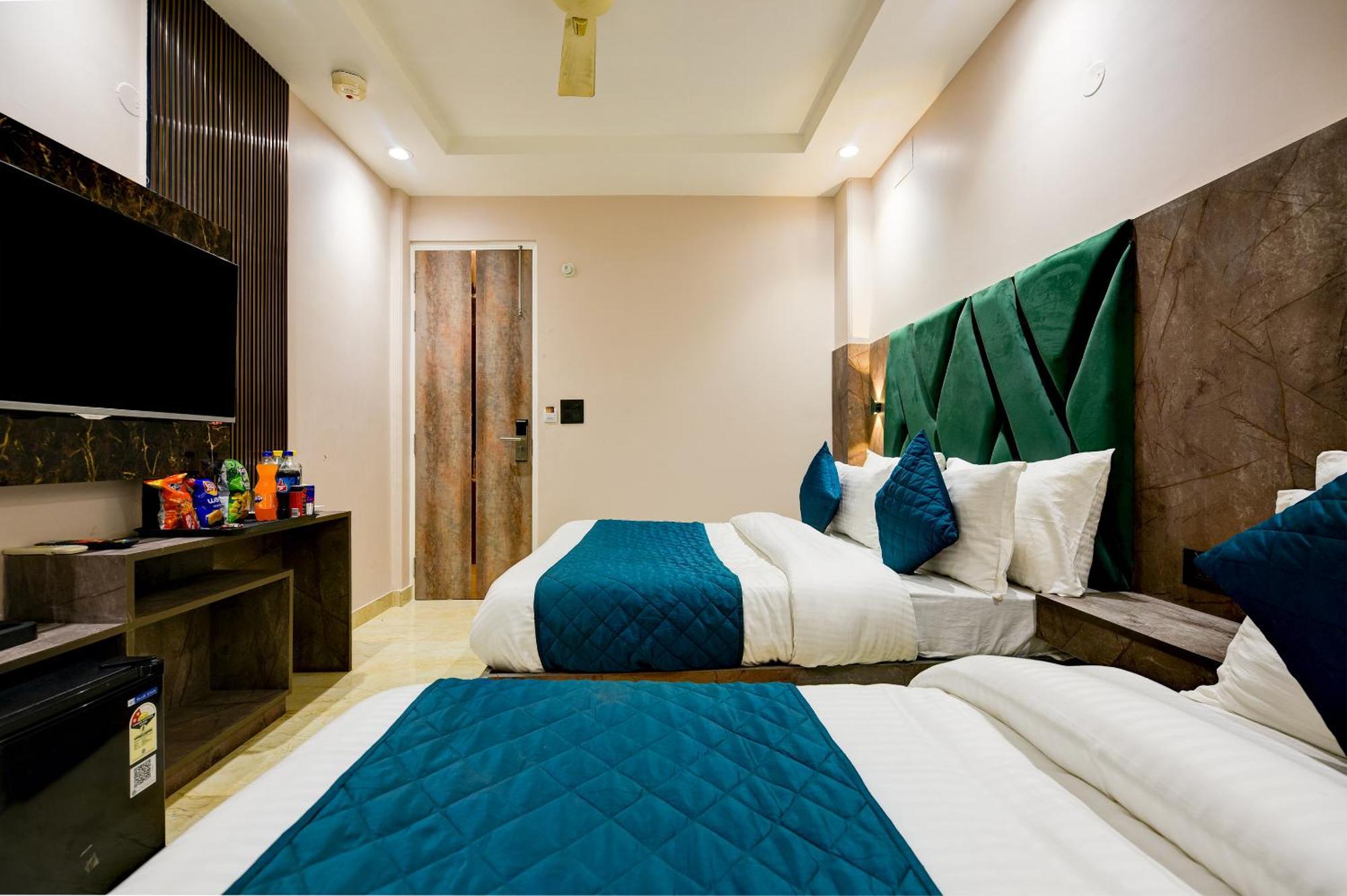 The Pearl Plaza Hotel In City Centre - Near New Delhi Railway Station エクステリア 写真
