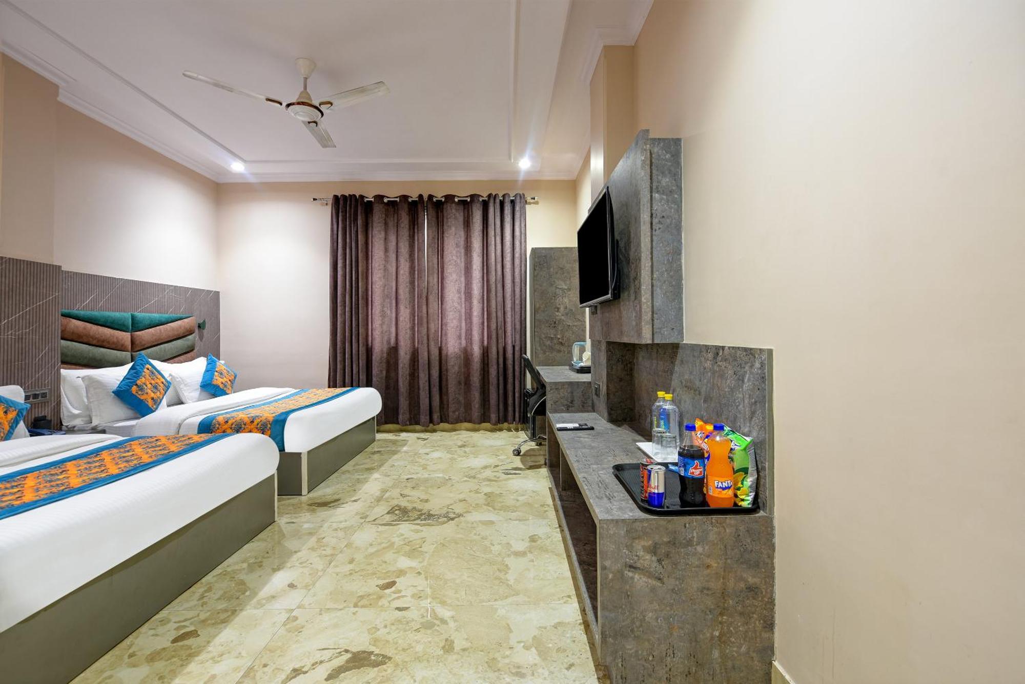 The Pearl Plaza Hotel In City Centre - Near New Delhi Railway Station エクステリア 写真