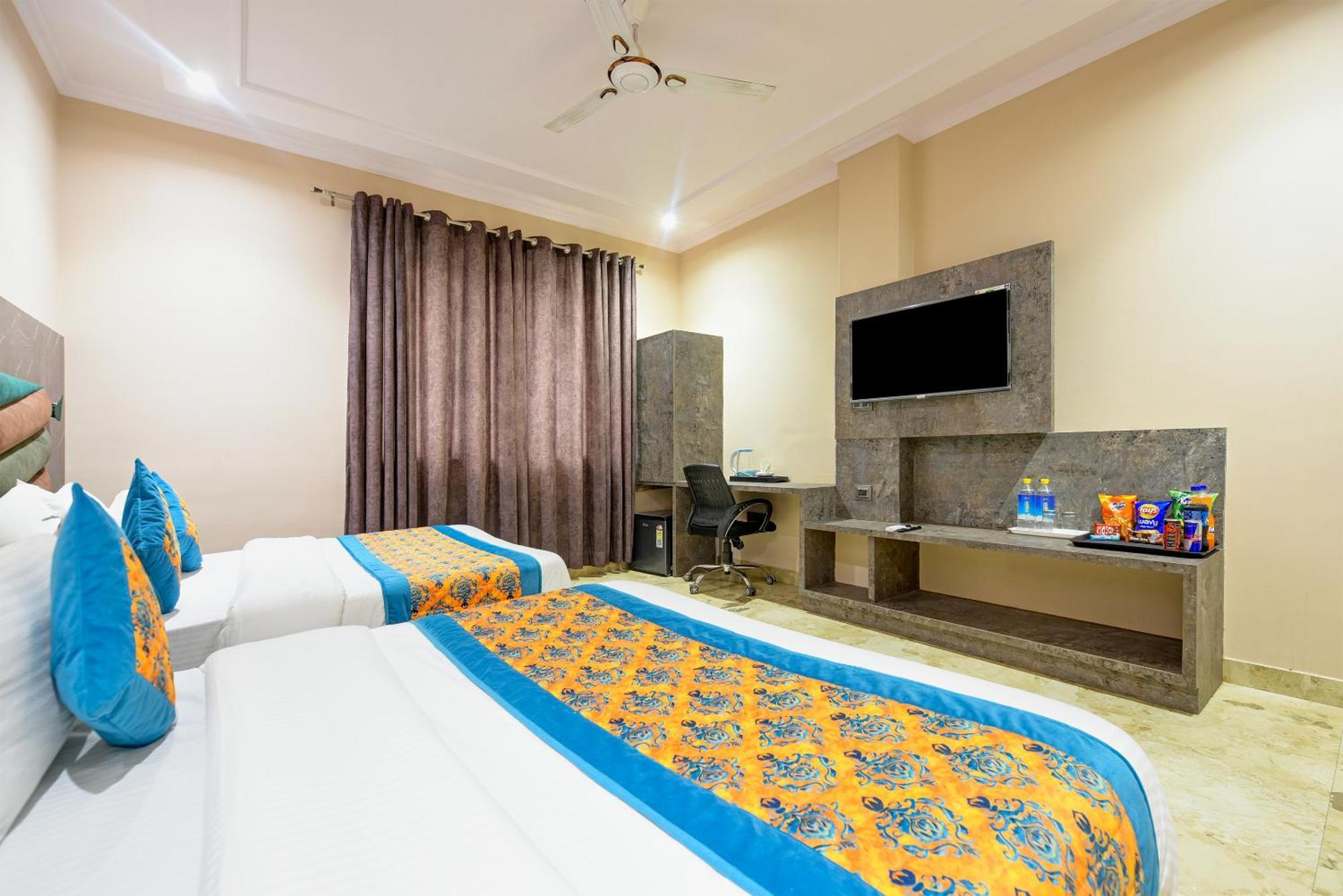 The Pearl Plaza Hotel In City Centre - Near New Delhi Railway Station エクステリア 写真