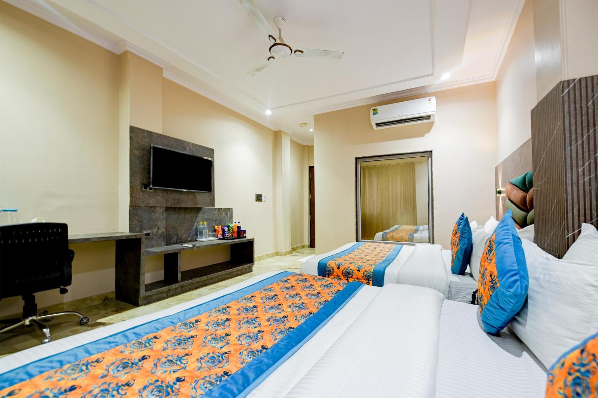 The Pearl Plaza Hotel In City Centre - Near New Delhi Railway Station エクステリア 写真