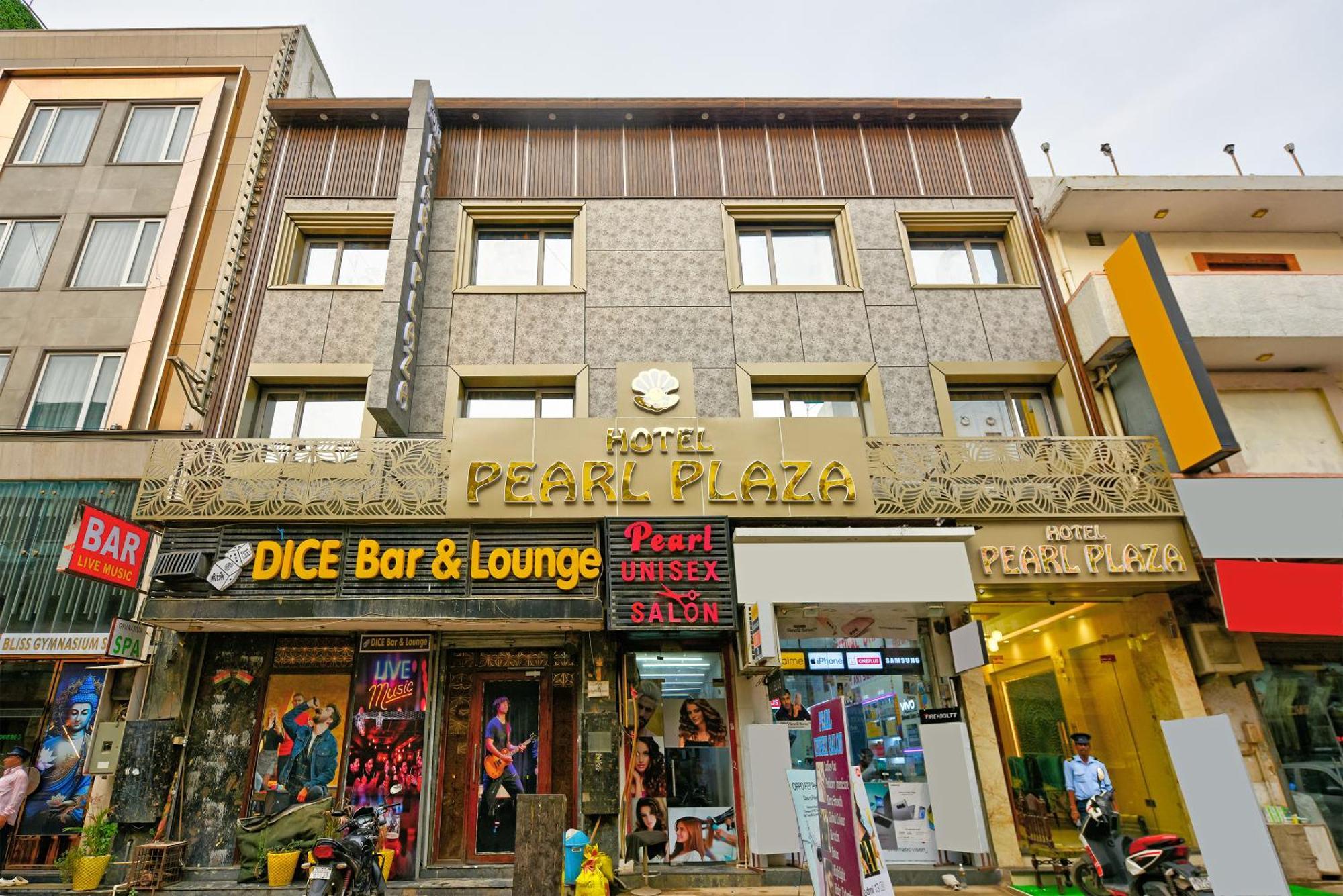 The Pearl Plaza Hotel In City Centre - Near New Delhi Railway Station エクステリア 写真
