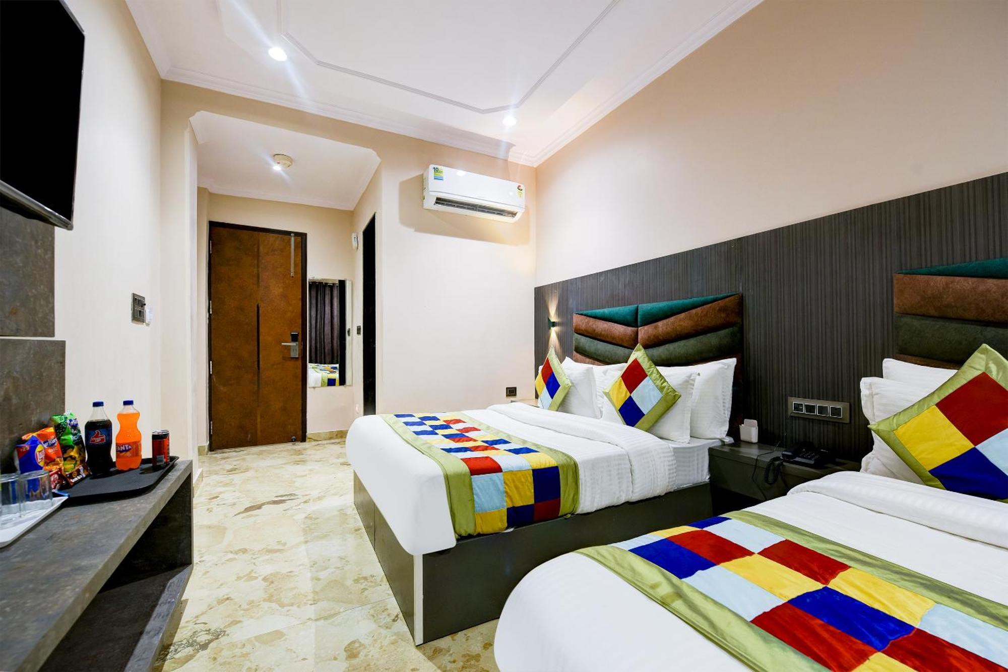 The Pearl Plaza Hotel In City Centre - Near New Delhi Railway Station エクステリア 写真