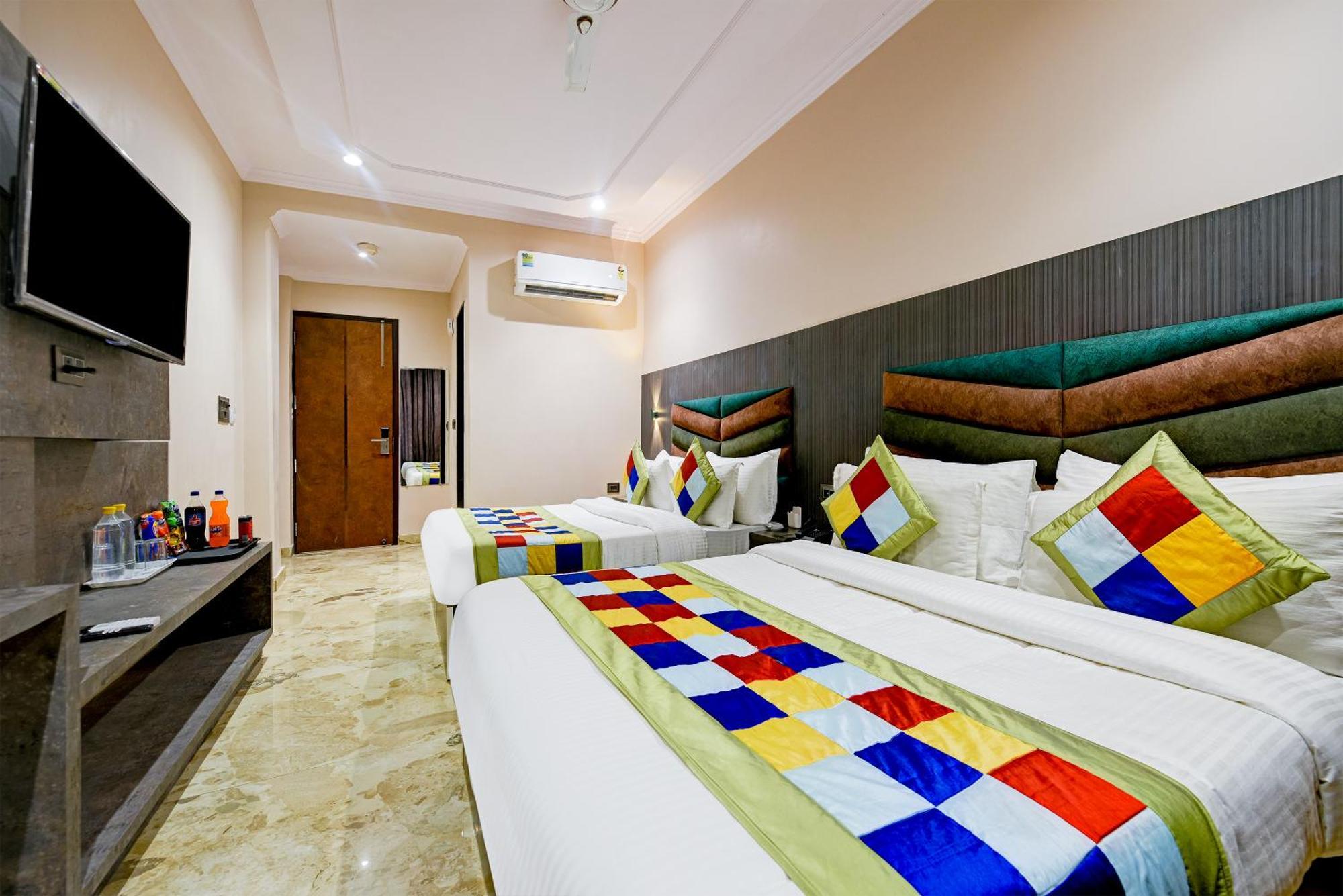 The Pearl Plaza Hotel In City Centre - Near New Delhi Railway Station エクステリア 写真
